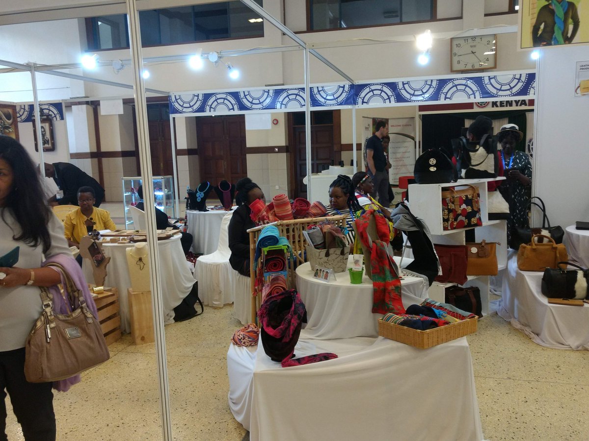 Passed by #OriginAfrica2018 exhibition at Visa Oshwal, Nairobi, courtesy <a href="/ActifAfrica/">ACTIF</a>. 4rm machinery 2 ready 2 wear apparels and experts 2 answer your Textile &amp; Garment industry questions all under 1 roof. Bizz deals are being sealed. Its open 2 the public. #thread