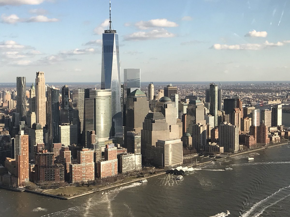 lorenzolamas's tweet photo. As all of our thoughts and prayers go to the victims and their families today, remember this. We are strongest undivided. #NeverForget #911 https://t.co/7CFlaNMBYq