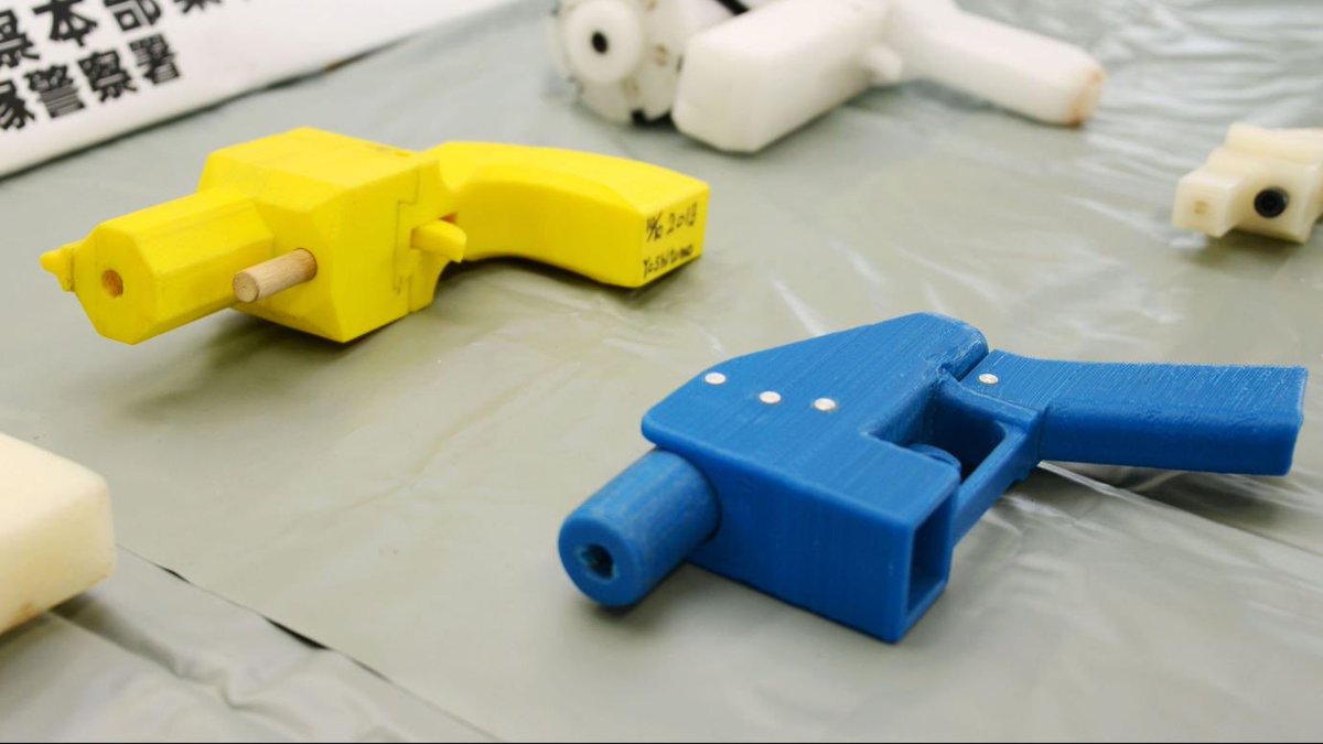 🔫 Forget gun control: What we need is bullet control! qz.com/1384614/can-am… #3Dprinting #3dguns #guns <a href="/chrisrock/">Chris Rock</a>