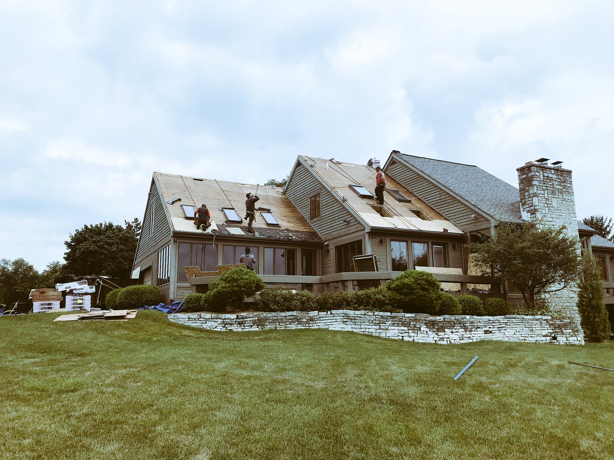 The Roofing Guys tweet media