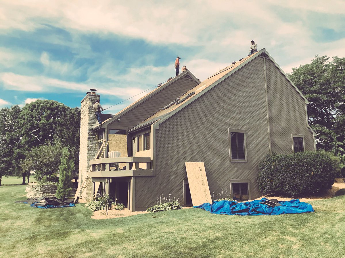 The Roofing Guys tweet media