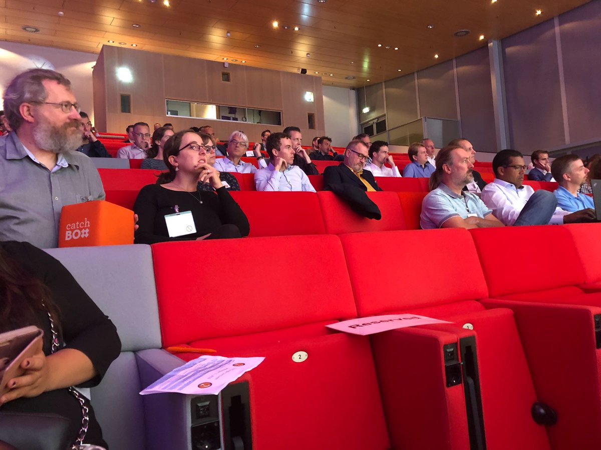 Single Use tweet media