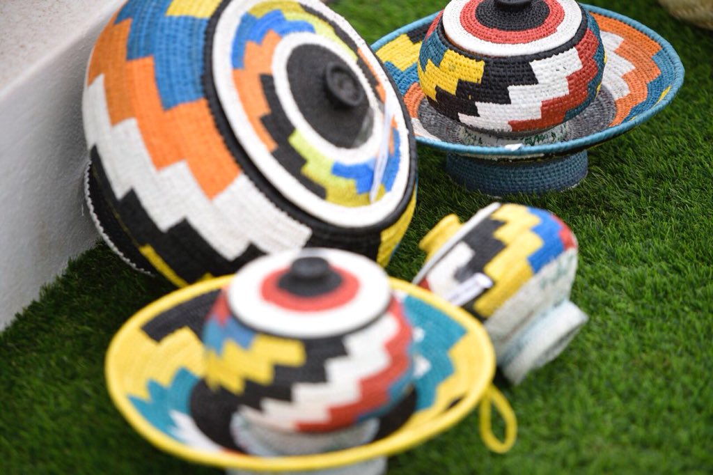 TheGreatExperi1's tweet photo. Crafts from the Art Garden 🇿🇦.

#TGEspring18 https://t.co/m7SFD9CWUQ