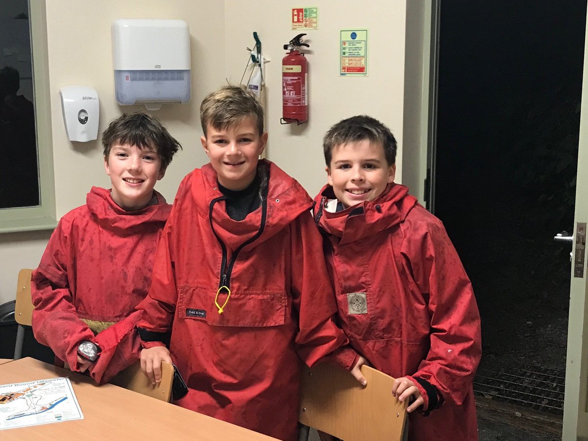 DaveniesSchool's tweet photo. Getting the week off to a great start.... #year7induction @OutwardBoundUK https://t.co/Q0KIqj4ui2