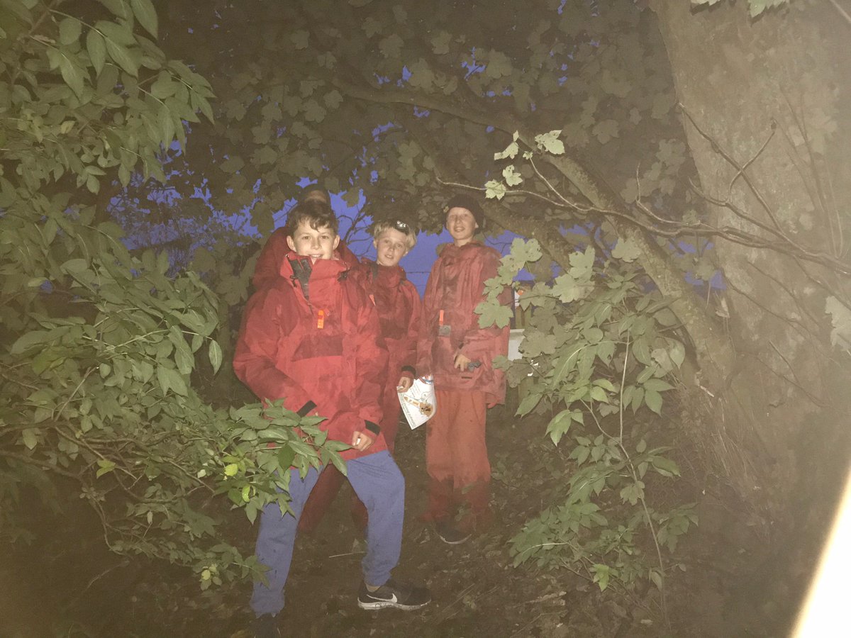 DaveniesSchool's tweet photo. Getting the week off to a great start.... #year7induction @OutwardBoundUK https://t.co/Q0KIqj4ui2