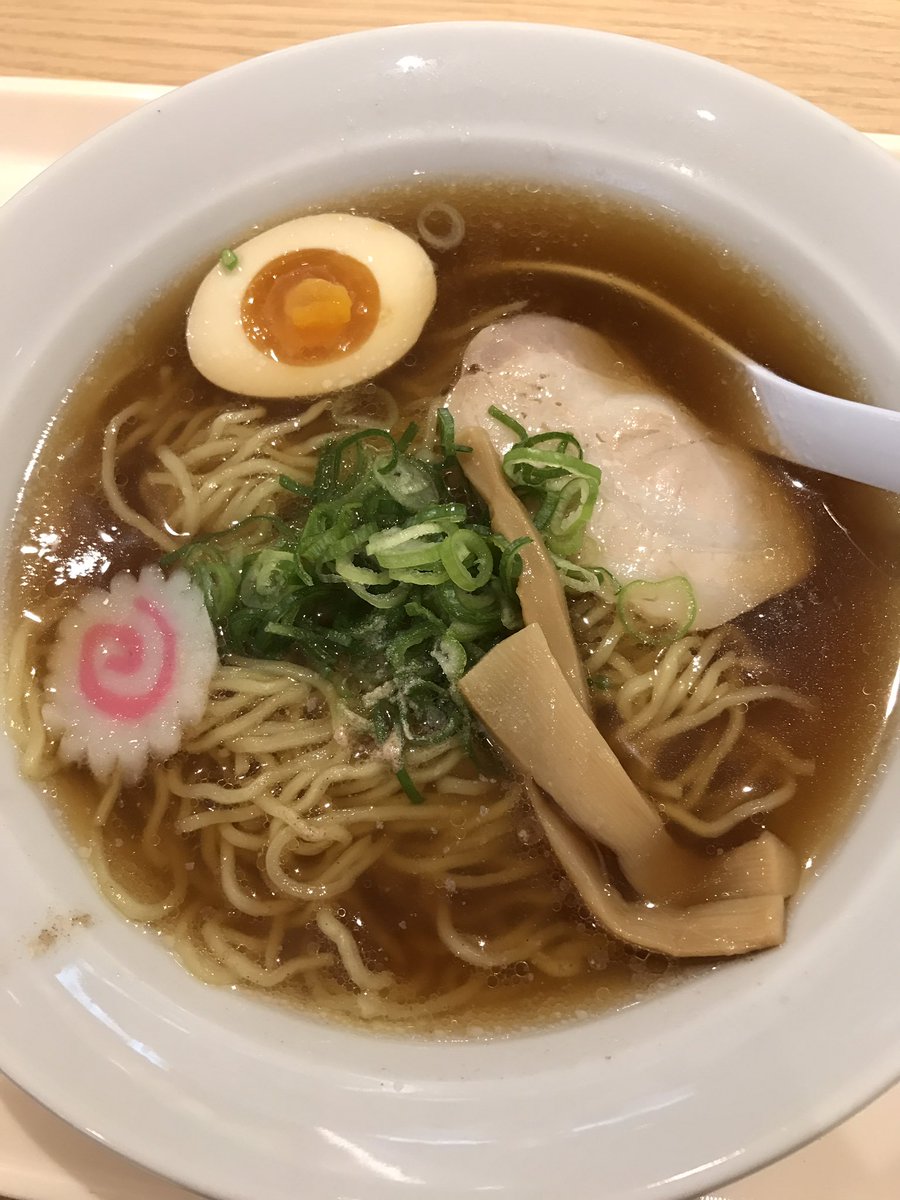 長尾 真紀子 Twitterissa ポッポの醤油ラーメン 490 安くて