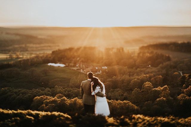 Sunset lovers on top of the world.🖤✌🏾 ift.tt/2CPDtm2