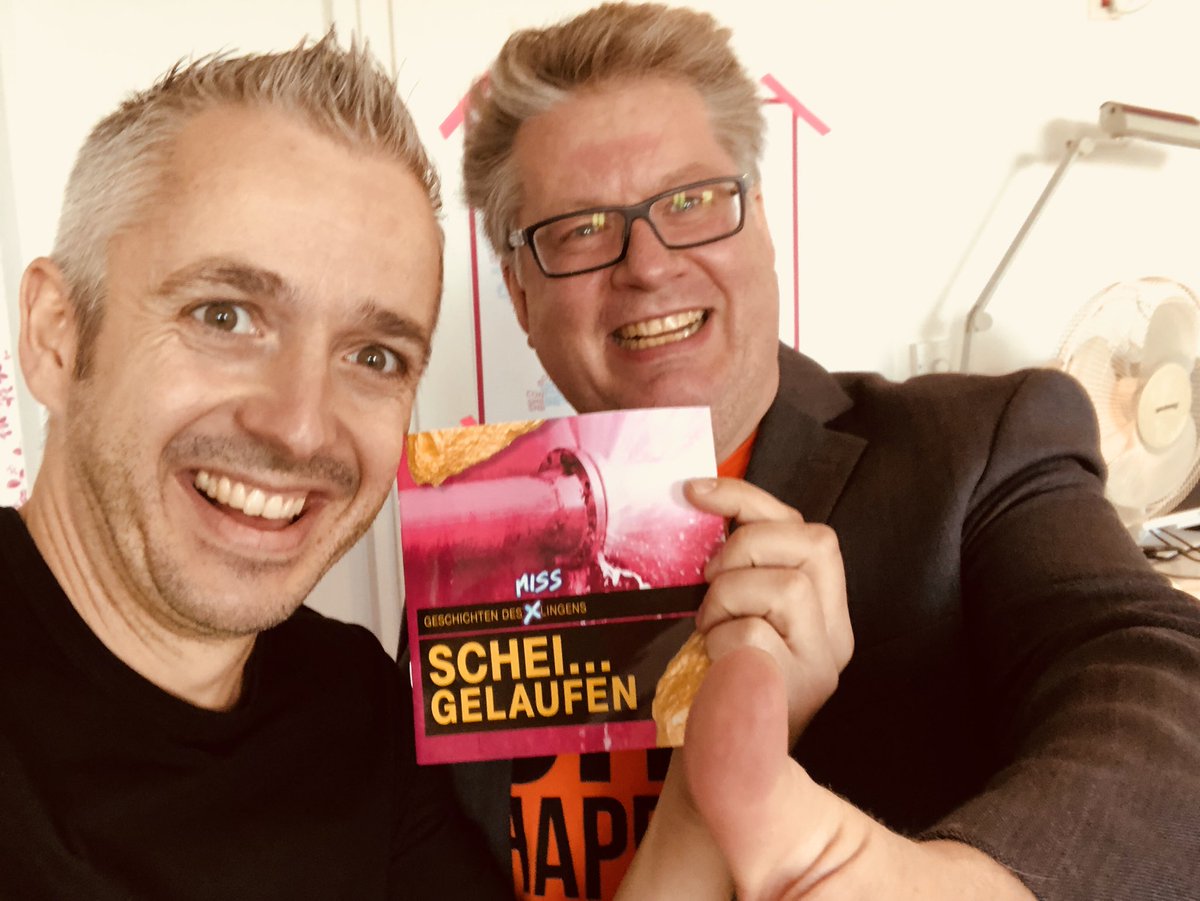 falfigo's tweet photo. Was ein Krimi! Finally zum #tbar 18 sind sie da - die erste Auflage der #GeschichtendesMisslingens ! Großartiges Teamwork - @renesb @mitschnackerin - @winfried_ebner- @jpfendr - @LindaLenn588 - @Julia12984 - @Linnea_He @stefaniemarx4 - Vielen Dank! 👍😀#Telekomwall https://t.co/2g28kuEhy1