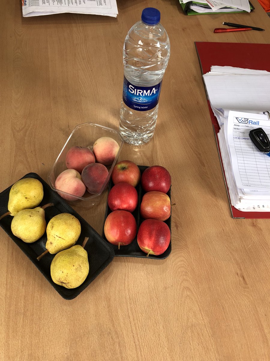 VSRail's tweet photo. Encourage staff to eat healthy. Looking for ways to improve both physical and mental health of site staff. https://t.co/1ahll6APwh