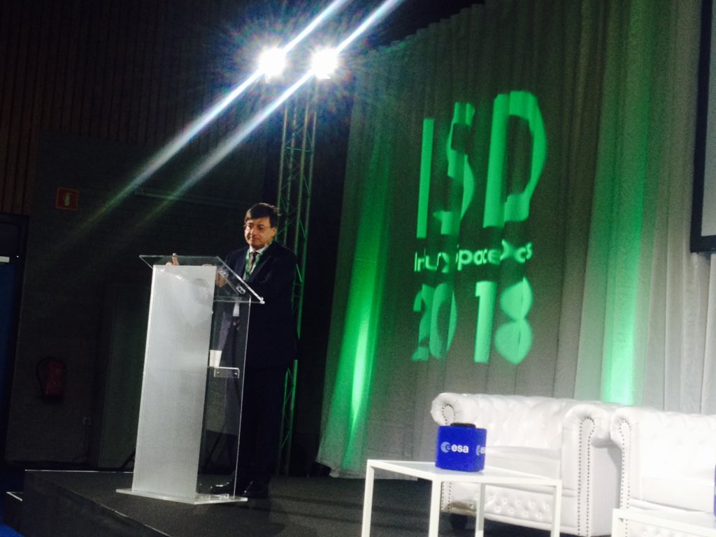 SME4SPACE's tweet image. Financing investments in #space possibilities of @EIB @esa #ISD2018