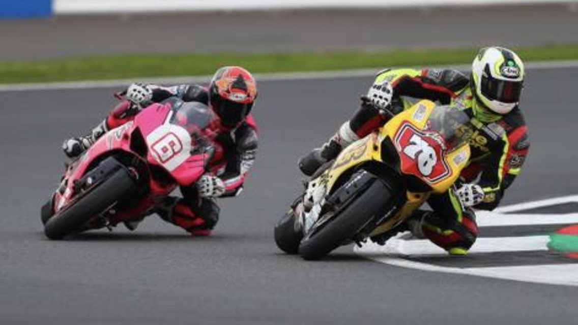TeamBigLads's tweet photo. Some pictures from Silverstone @DucatiCup @cyclestore #ducati #959 #blends  pc @stevethomas444 👌🏻👌🏻 https://t.co/s9To9lVNo5