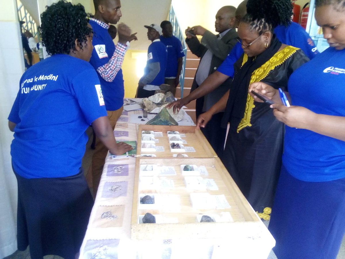 mulehi_anne's tweet photo. #JLMKitui2018 Kitui county convening on mining, in preparation for the wider National conference of Jukwaa la Madini, Mafuta na Gesi. First of its version in Kenya #JukwaaLaMadini2018 @KLandalliance https://t.co/5m3Zvt0FIc