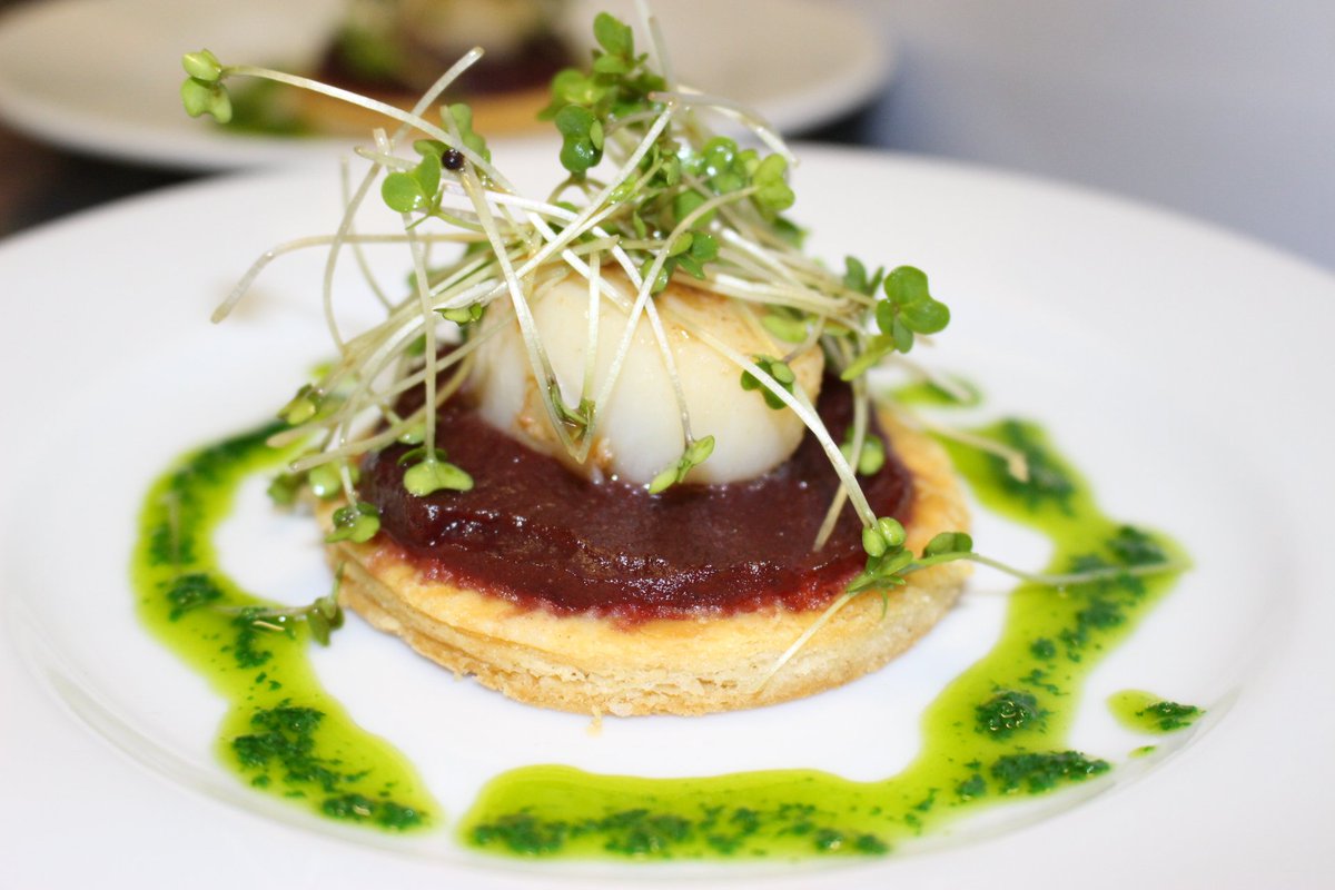 Join me for a 6 course gourmet dinner <a href="/10DevonshirePl/">10 Devonshire Place</a>  next month. For just £40 enjoy canapés, monkfish casserole, confit shoulder of lamb, camembert &amp; blackcurrant jelly, 3 desserts AND paired wines  by Le Bon Vin!  Full menu and booking details here:
10devonshireplace.com/products/frenc…