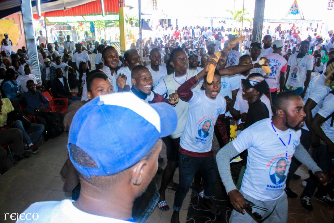 mawakapatrick1's tweet photo. Dans le cadre des préparatifs du grand meeting de vérité prévu ce samedi 15 septembre 2018 à l'ymca, il est demandé à tous les membres du comité stratégique du Rejeco présents à Kinshasa d pouvoir prendre part à la réunion d ce mercredi 12 août à la fikin. Rejeco lobi ya Nzambe. https://t.co/ZTYiMSEqs1