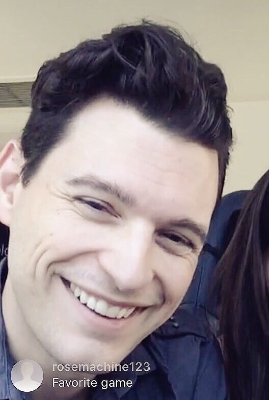 deviaims's tweet image. 😀                                     😄