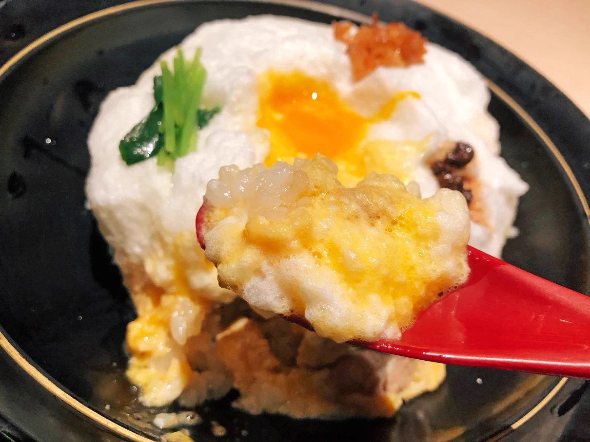 究極の親子丼！大阪は梅田にある「雪の桜島」という親子丼こんなの見たことないwww