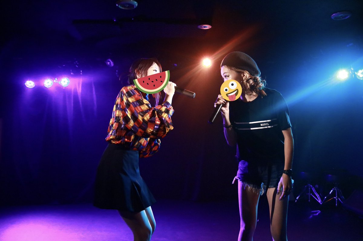 NMNLReira's tweet photo. #Pc001

ゲスト様も含めた怒涛の
6曲ノンストップコラボメドレー。
このメドレーの前に
伝説のあの言葉が産まれましたね。笑

本当に楽しかったなー。
思い出に残るステージでした。

Photo▷Яui(@Rui_chocomint )

#ナンセンス文学
#桃太郎電鉄 https://t.co/rX44V11lFo
