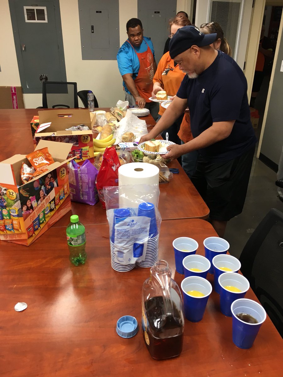 Timothy (@timothyg_hd) on Twitter photo Sub sandwiches for our Met Partnership Month meal at 4040! Thank you Sandy and all night associates for the amazing partnership during our visits! #D39MET #MPM2018 <a href="/sally_drape/">Sally Drape</a> <a href="/HeathSegebergHD/">Heath Segeberg</a> <a href="/KHahmeyer/">Kaileb Hahmeyer</a> Sub sandwiches for our Met Partnership Month meal at 4040! Thank you Sandy and all night associates for the amazing partnership during our visits! #D39MET #MPM2018 <a href="/sally_drape/">Sally Drape</a> <a href="/HeathSegebergHD/">Heath Segeberg</a> <a href="/KHahmeyer/">Kaileb Hahmeyer</a>