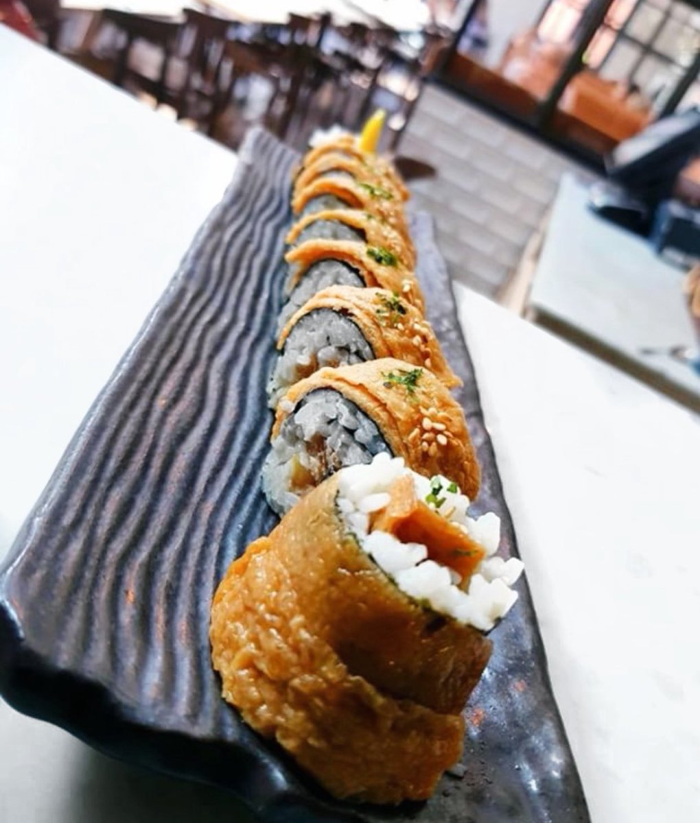 ConClubAlty's tweet photo. Roll on #Tuesday! Our #sushi is available daily from 12 noon 🍣 

Check out our #menus here https://t.co/eCVuqOs0iu https://t.co/k0zTnSGaCD