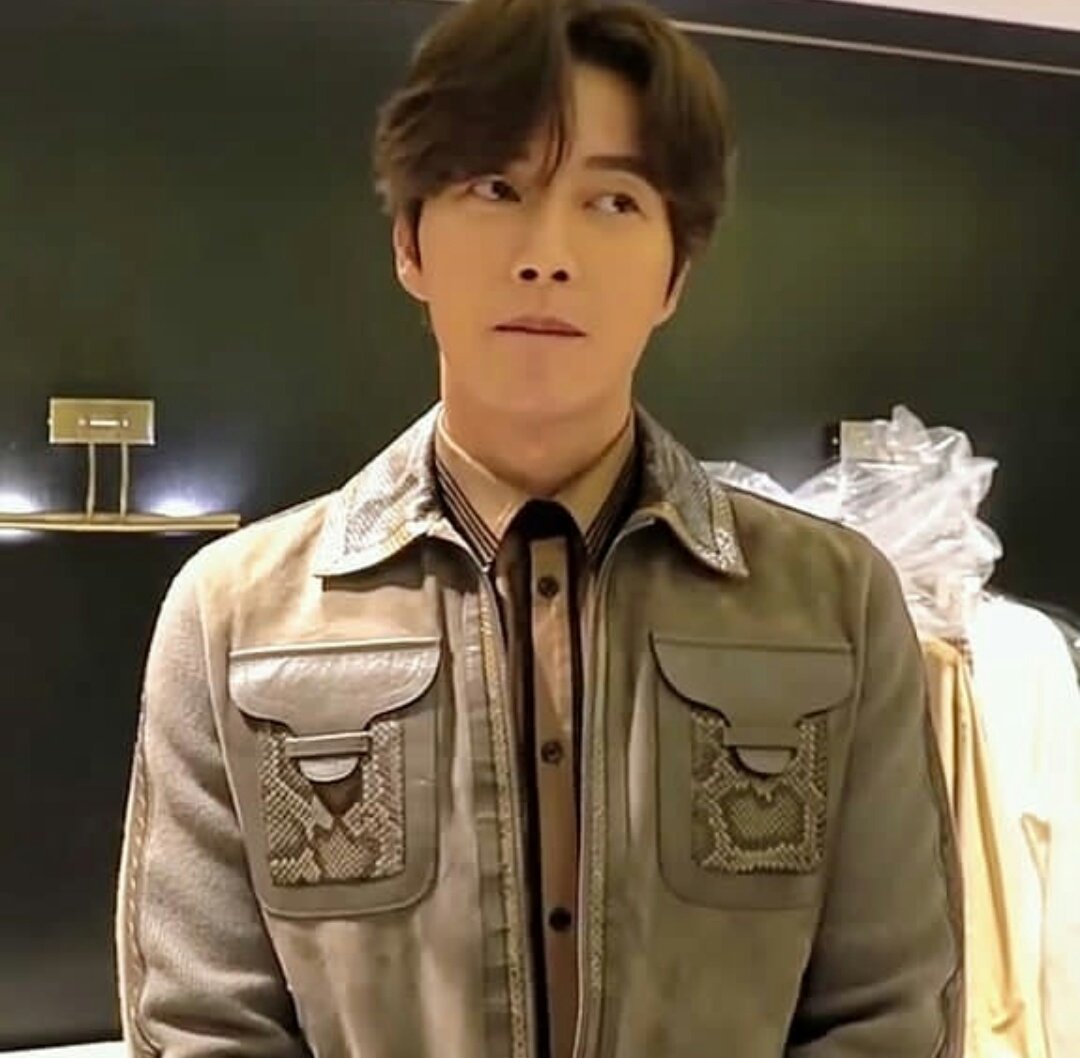 Sendemipikachu's tweet photo. #parkhaejin  #cheeseinthetrap  #mantoman #朴海镇  #치즈인더트랩   #パクヘジン #BadGuys  #doctorstranger #mylovefromthestars  #fourmen https://t.co/Tokp5zEm6Z