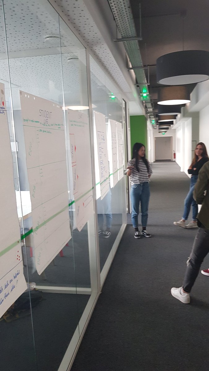 VBoquet's tweet photo. Recap' de la matinée à #emlyon #paris https://t.co/bXgfWkqUVv