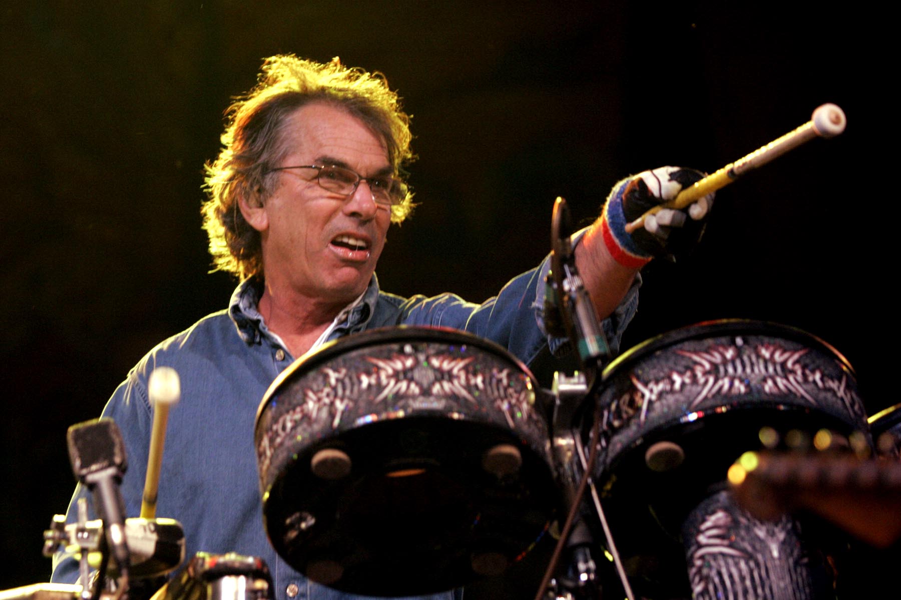  Touch Of Grey  Happy Birthday Today 9/11 to long-time Grateful Dead drummer Mickey Hart. Rock ON! 