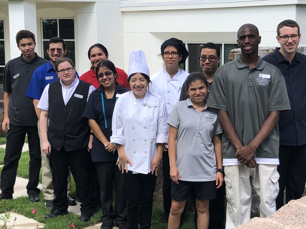 All of the 4th year interns in their first rotation uniforms! It’s gonna be a great year! Thanks LCR! #NISDProud #NISDStrong <a href="/NISDReddix/">Nellie Reddix Center</a> @LaCanteraResort @HEB_Dierker  <a href="/robinfields1616/">RobinFields</a>