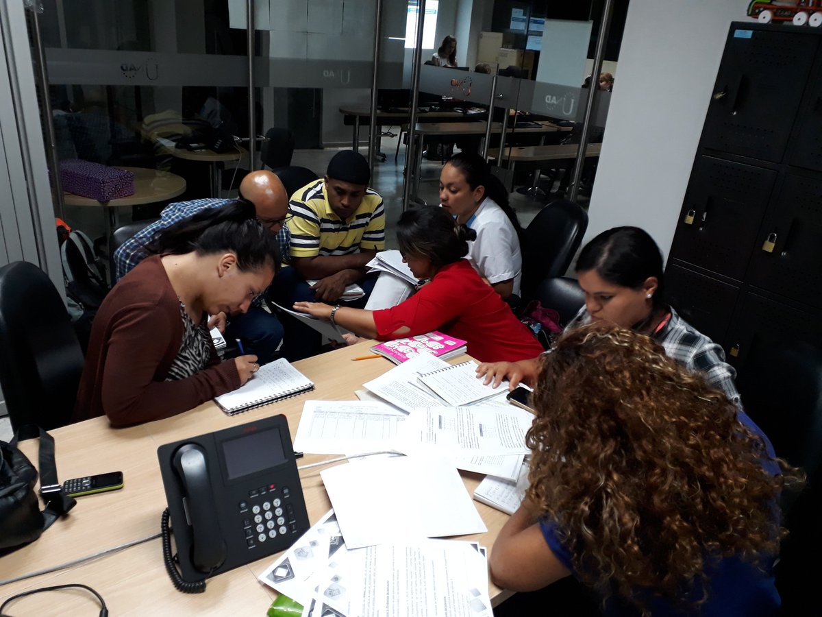 ccastano's tweet image. Estamos en espacios de interacción académica #CIPAS #PLMUNAD EN LA @UNADCALI @cienciasunad @Jolumo54Jose @ClaudioCamiloG1