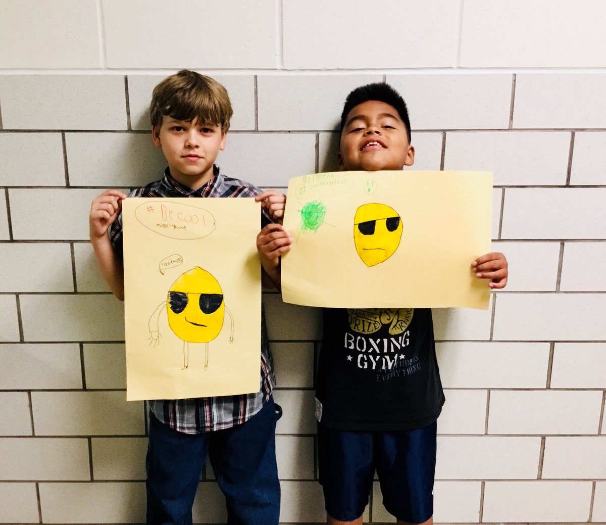 BreFantastic4th's tweet photo. @MrsB_at_BRE We finished our posters! #WeBelieveInBRE #BeautifyBRE https://t.co/5Kr3FYxHuv