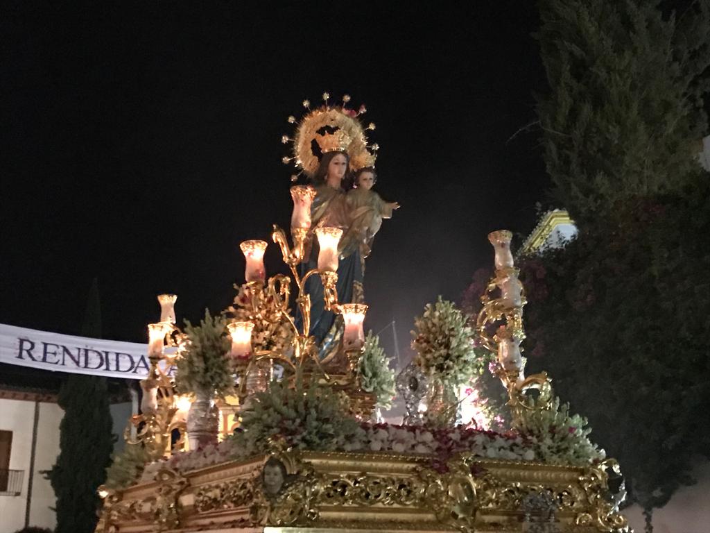 María Auxiliadora <a href="/MauxiCor/">M. Auxiliadora ADMA</a> <a href="/JovenesADMA/">Juventud ADMA Córdoba</a> por la Cuesta del Bailío el pasado sábado <a href="/sscordobesa/">semanasantacordobesa</a> @PdC_ElBlog