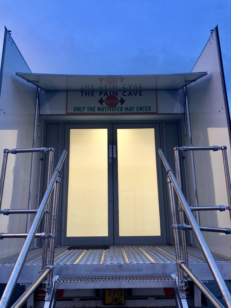 When on set 🙈 #topsecretlocation #paincave #nofilmingpls