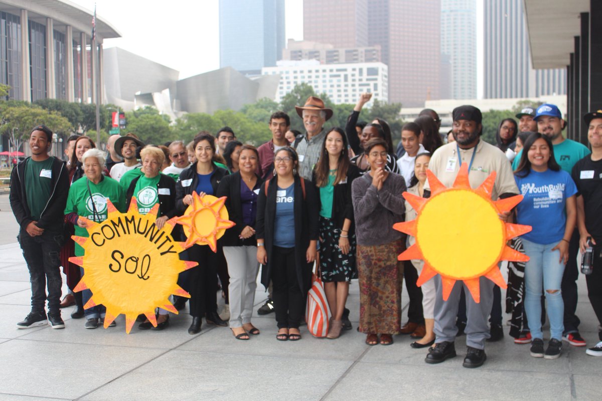 AIRECoalition's tweet image. Thank you to everyone that made #SharedSolar possible: @ANewWayofLife1 @CBECal @CHPCnews @EnvDefenseFund @IBEWLocal18 @PB__Community RISEYouthbuild @SCOPE_LA @SierraClubLA_OC @WattsNC WattsCleanEnergyGroup @VeniceYB @NRDC @All4Transit @CD6Nury @Auramvasquez