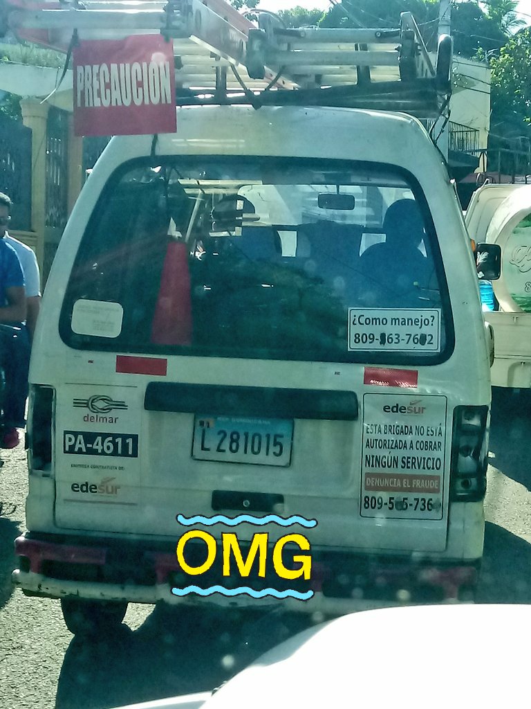 titospeed's tweet photo. Sin micas, los numeros de ( yo manejo bien o sino llame al ) Alterados para que no les reporten su manejo temerario. Cc: @EdesurRD #QuePerla @DIGESETT https://t.co/FjkOtALb1g