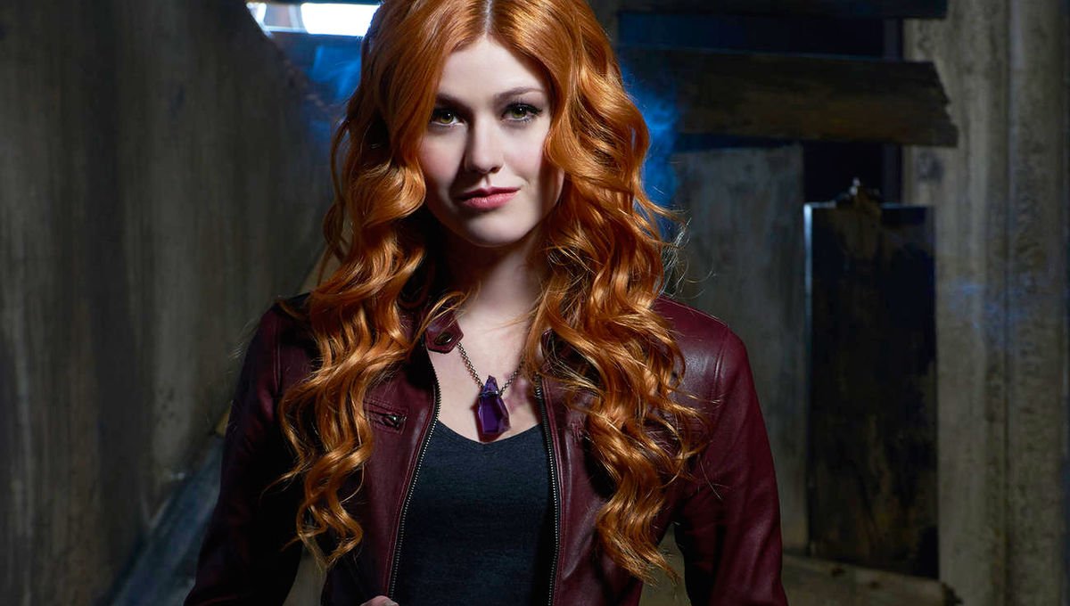 RolandAbernath2's tweet photo. Casting: #Katherine_McNamara headed to #Arrow, Kearran Giovanni joins #Black_Lightning https://t.co/mh4Dr88hiP https://t.co/eWudblDIMs
