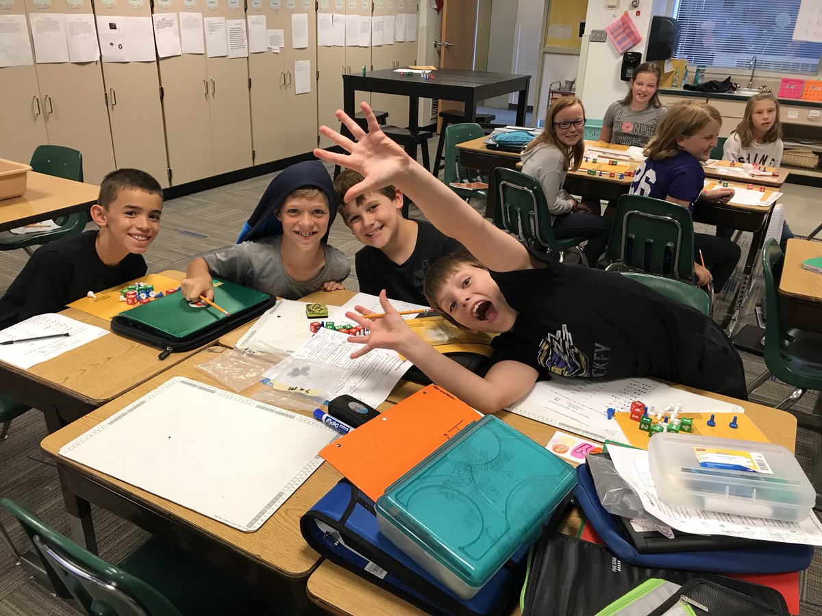 MrsStrigle's tweet photo. These mathematicians are super excited about Hands On Algebra! #PreAlgebraRocks https://t.co/z2ygHBQ1ju