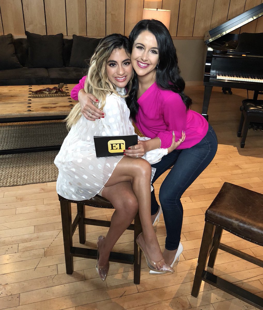 AllyBrooke's tweet image. Such a beautiful afternoon with this amazing soul @deidrebehar ! My favorite interview I’ve ever done. Directly from the heart 💜 So special. I can’t wait to share with you all. Thank you so much again @deidrebehar @etnow 💜