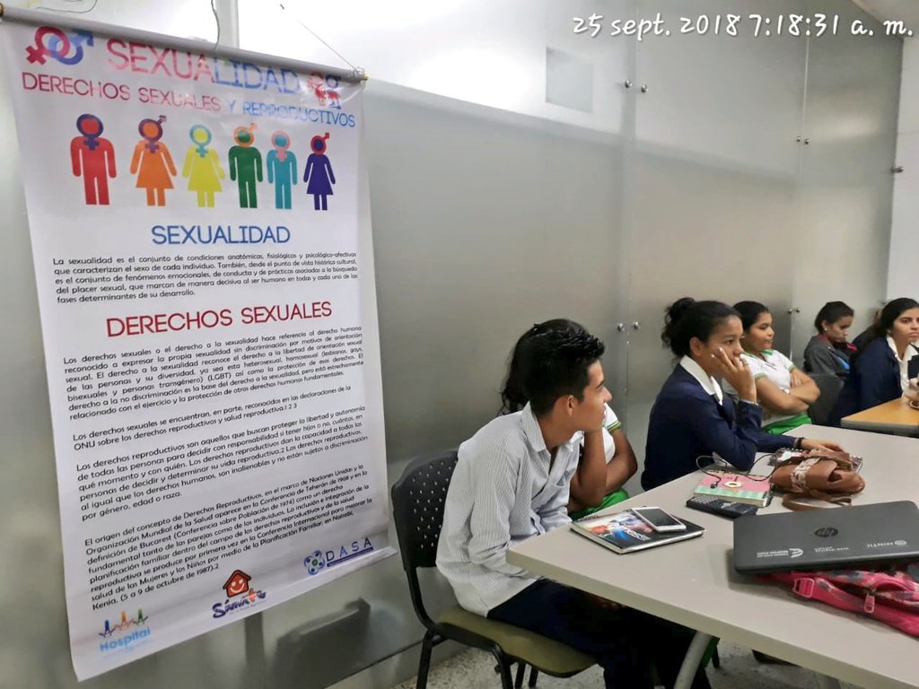 Farid_Figueroat's tweet image. En el @SENAComunica participamos en la conmemoración de la #SemanaAndina |117 Centros de Formación a lo largo y ancho del país desarrollan acciones asociadas a la prevención del embarazo en la adolescencia. #DateTiempo

&quot;Construyendo mis sueños, alcanzo lo que quiero&quot;