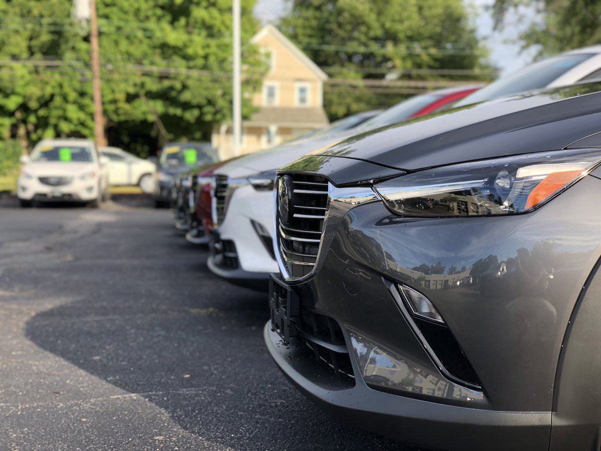 MazdaManchester's tweet image. With fall and cooler weather on the horizon, AWD season is right around the corner! Consider the fun yet practical CX-3 to get you through this winter!