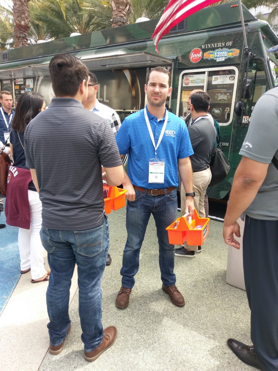 esdecUSA's tweet image. Grab your @esdecUSA #FlatFix toolbox while they last! Booth 378 @SPIConvention #SPIcon