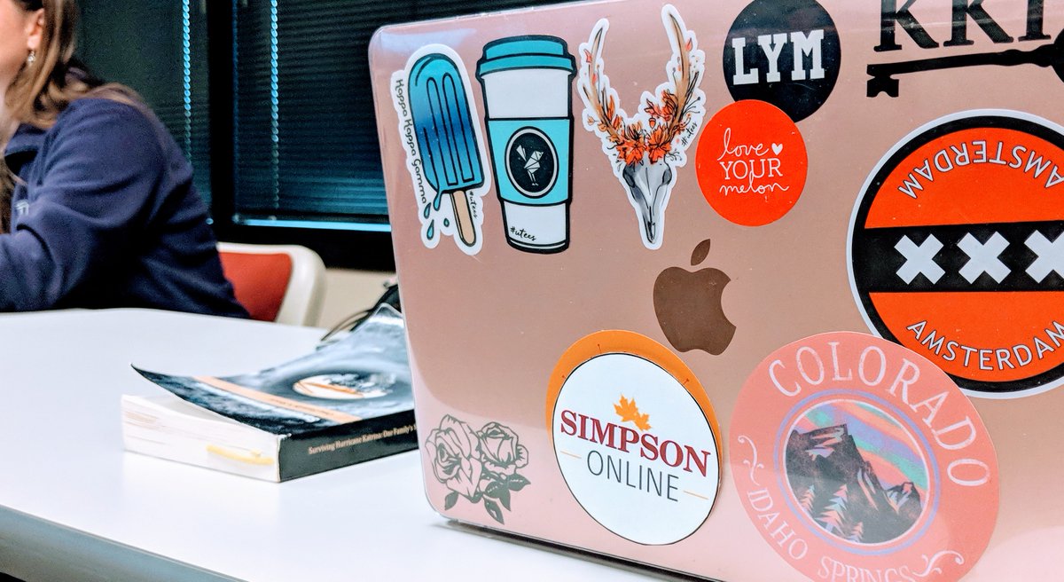 SimpsonContGrad's tweet image. Simpson C&amp;amp;G Spirit Week is October 1-4! If you are in a Simpson Online class...put on some Simpson gear...take a picture of yourself studying for your online class...email it to us at wdm.admin@simpson.edu...we will send you a Simpson Online decal for your laptop! #SimpsonOnline