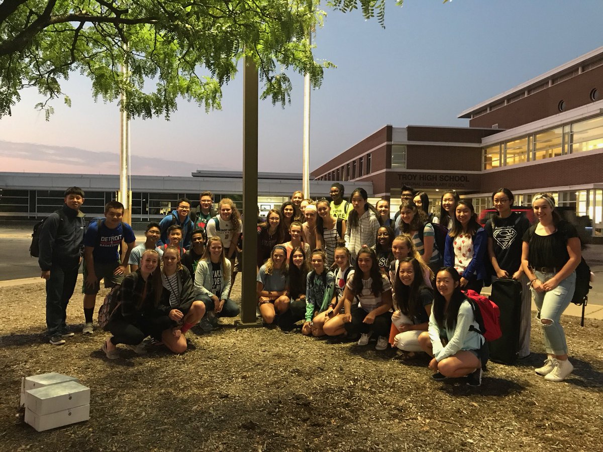 Troy High!! Tomorrow schools across the nation will be standing around their flagpole praying for their school &amp; country🤩🇺🇸 so come join us @ 6:50 am by the parent drop off(: Rumor has it there might be donuts‼️ We can’t want to see YOU at the pole tomorrow morning(; #SYATP