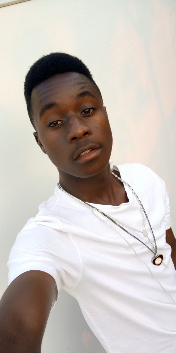 StephenLudaka's tweet photo. #Birthday_boy https://t.co/rXZYzn25lc