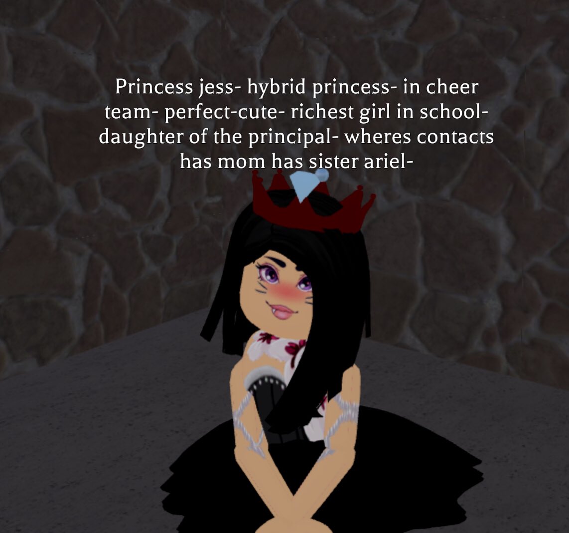 CacheSavannah's tweet image. My new profile pic for Halloween I’m the cat burglar! Guys happy Halloween for all of you!