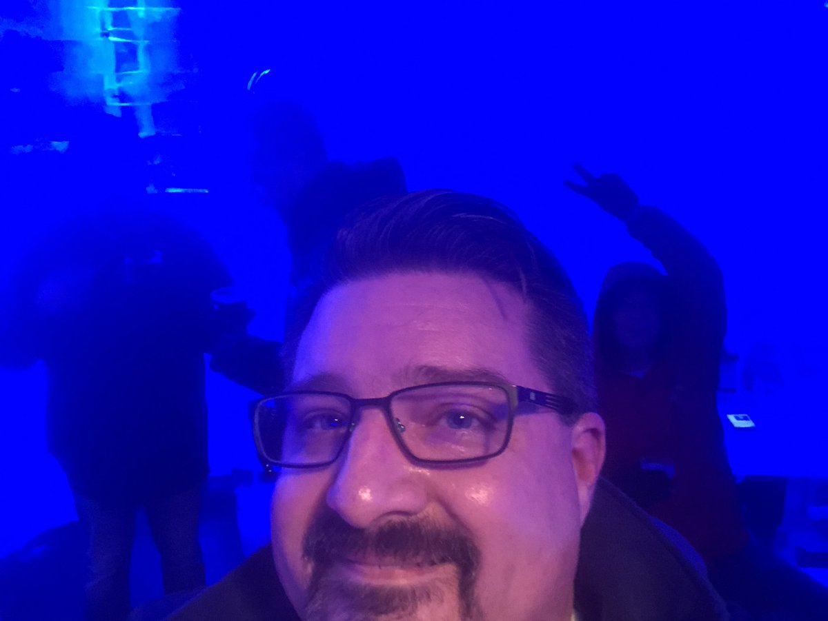 thecodesensei's tweet image. “Ice cold” Azure Devs in the ICEBAR #MSAzureDeveloper