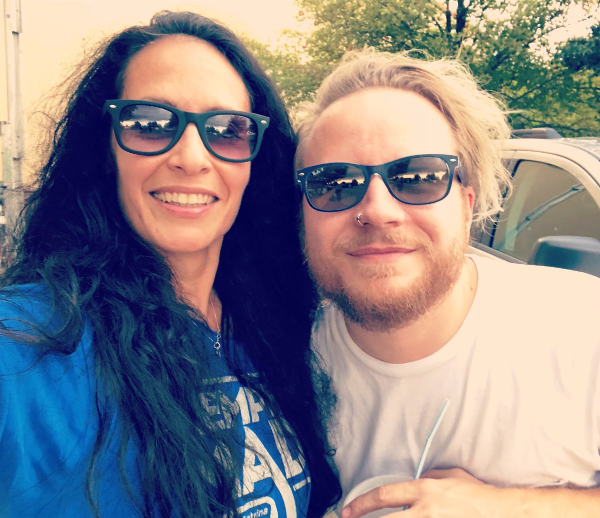 Kickin it with our very hometown guitar hero Zach Myers - you know him from Shinedown! Tonight he rocks the Mid-South Fair w/ his project Allen, Mack, Myers &amp; Moore! Plenty of time to get here &amp; support them &amp; Ingram Hill!  #Memphismade @ROCK1027MEMPHIS