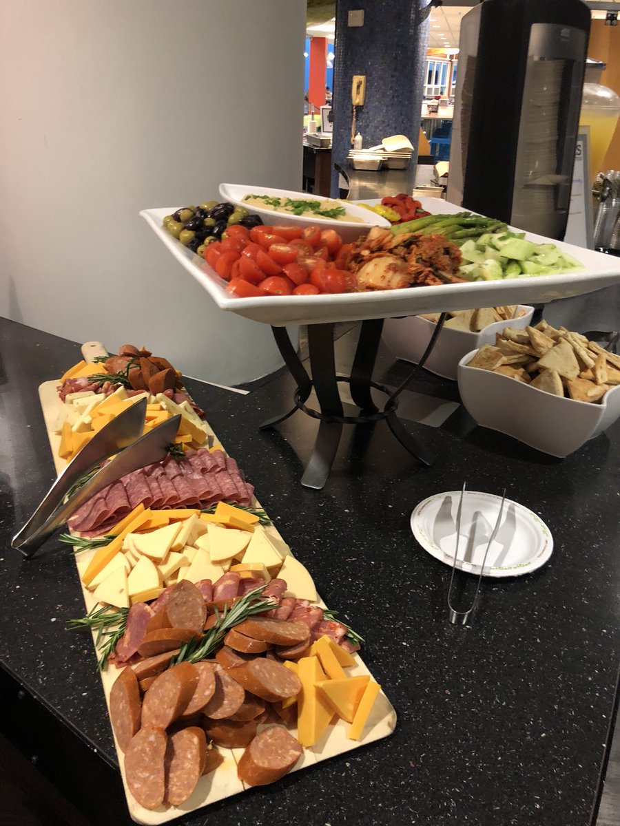 Bentley Dining tweet media