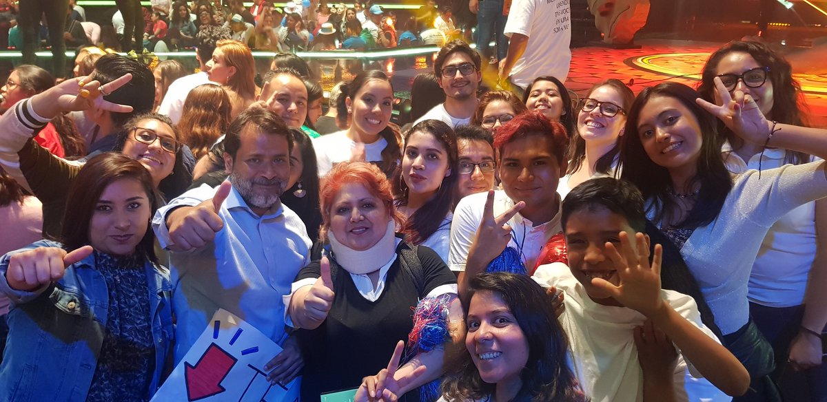 Hoy más unidos y más fuertes que NUNCA #DiegoEstamosContigo #LaAcademia 🇨🇱♥️🇲🇽🎶