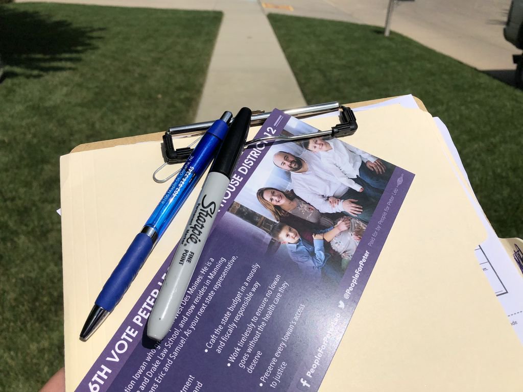 PeterLeoIA's tweet photo. Heard on the doors today (all NP voters):
“You’re a Democrat? Thank the stars. You’ve got my vote.”
“I’ll never vote Republican ever again. I’ve had it.”
“Sure, we’ll vote by mail—and we’re voting for you!”
#ialegis #iadems #iapolitics #betterthanbest #BestBeScared https://t.co/Px6HPc2lm8