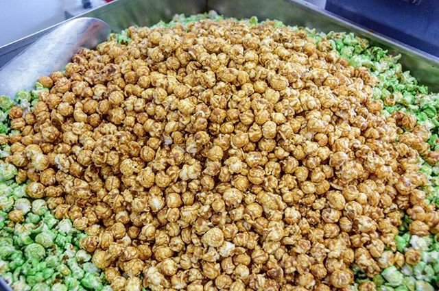 Caramel Apple before we mix it together!!! This is a great fall flavor. 

Tangy Apple 🍏 paired with our signature Caramel Corn... 🌽🍿🍏🌽🍿🍏 

📷 @dale_zapata

Only found at 👉<a href="/jandbpopcorn/">J&B Popcorn 🍿</a>