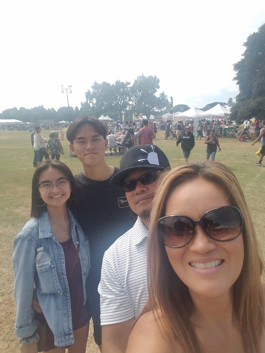 put1put1's tweet photo. Beautiful day at #PIFA #PacificIslanderFestival #SkiIsland #MissionBay #SanDiego #SundayFunday https://t.co/1Bn9qN5YTm